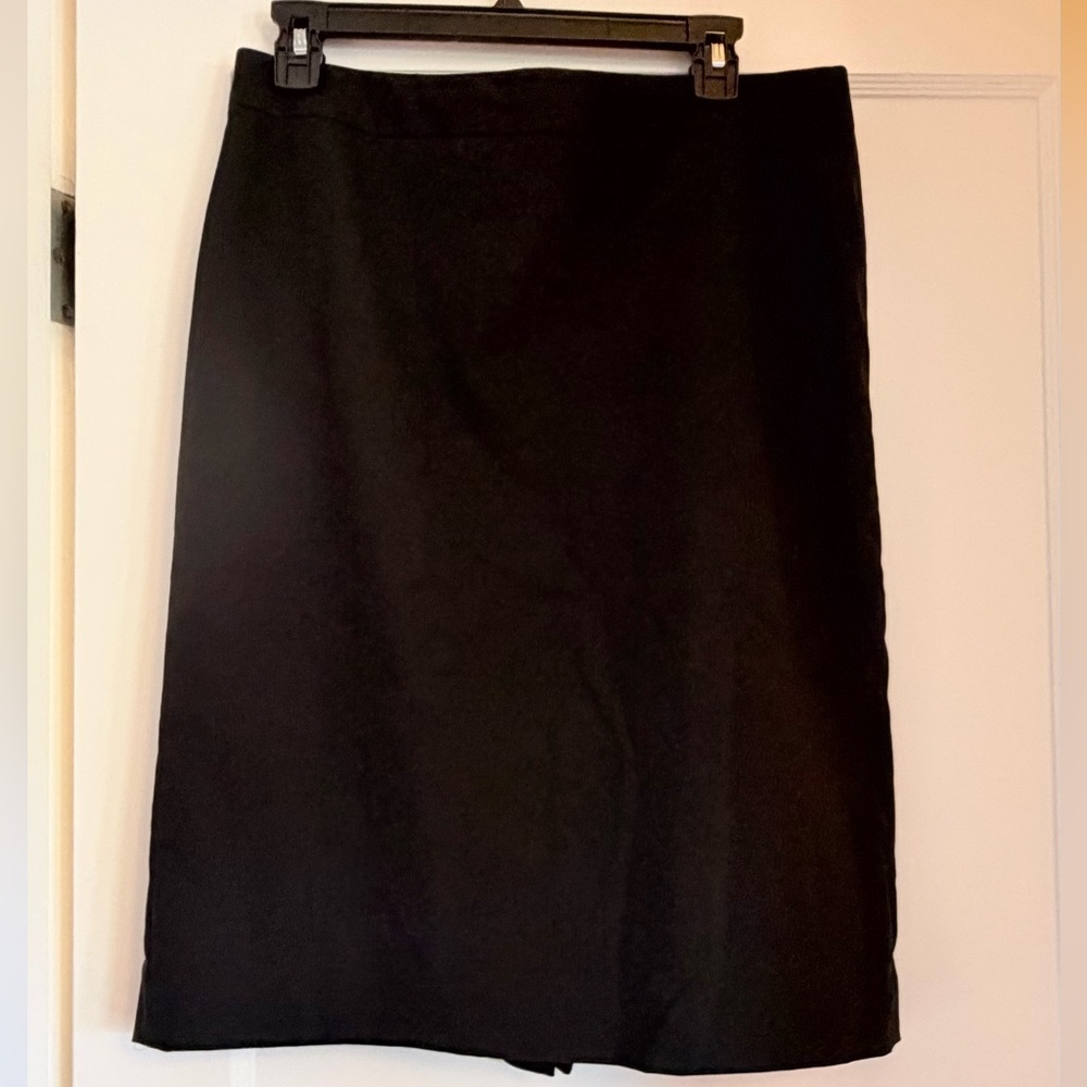 Banana Republic Classic Black Skirt